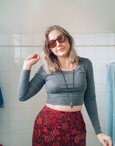 Caitlin Hill, TheHill88 – A Journey Through YouTube Stardom – UTube Bio